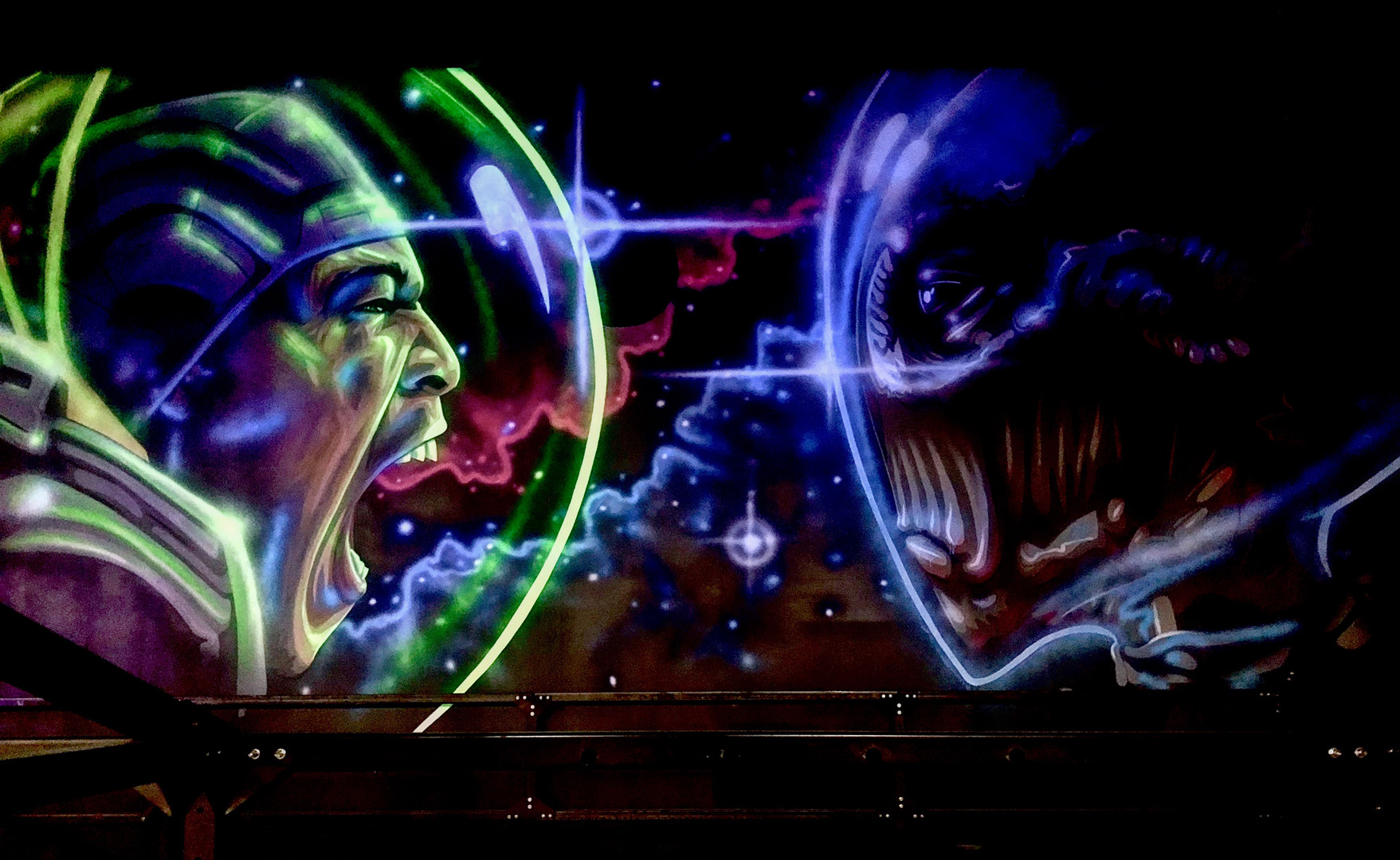 FX & Blacklight Murals